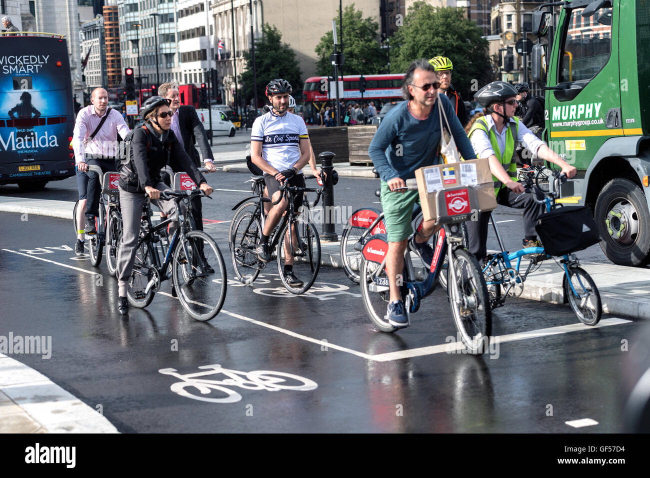 Ciclista a Londra Foto Stock