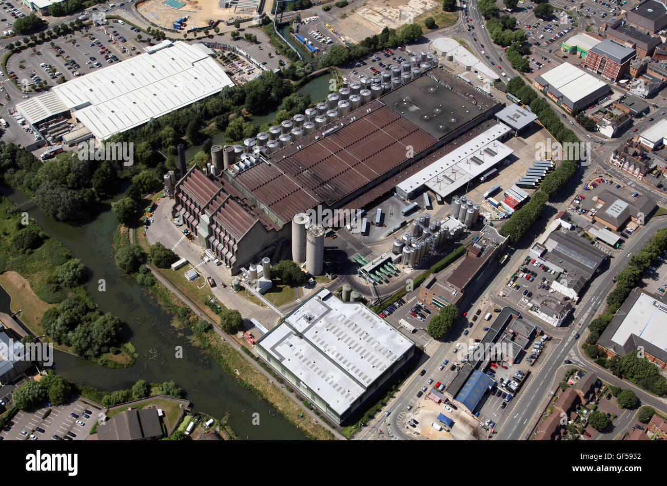 Vista aerea della birreria di Carlsberg in fabbrica a Northampton, Regno Unito Foto Stock