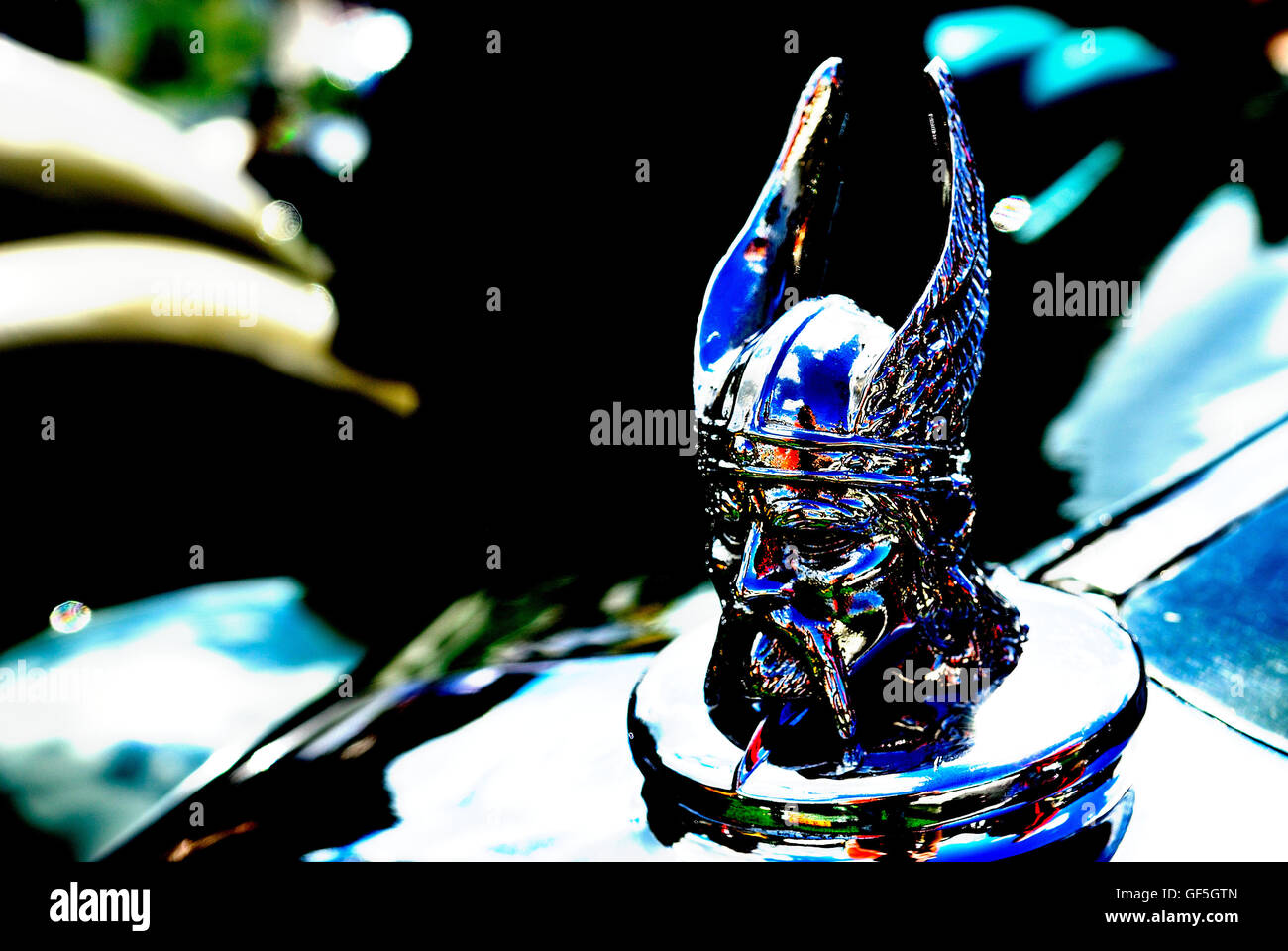 Ornamento del cofano di un auto classica Foto Stock
