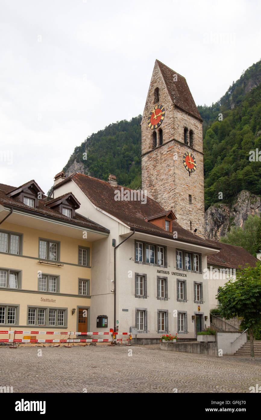 Chiesa di Interlaken e la Città Vecchia, il Cantone di Berna, Svizzera. Foto Stock