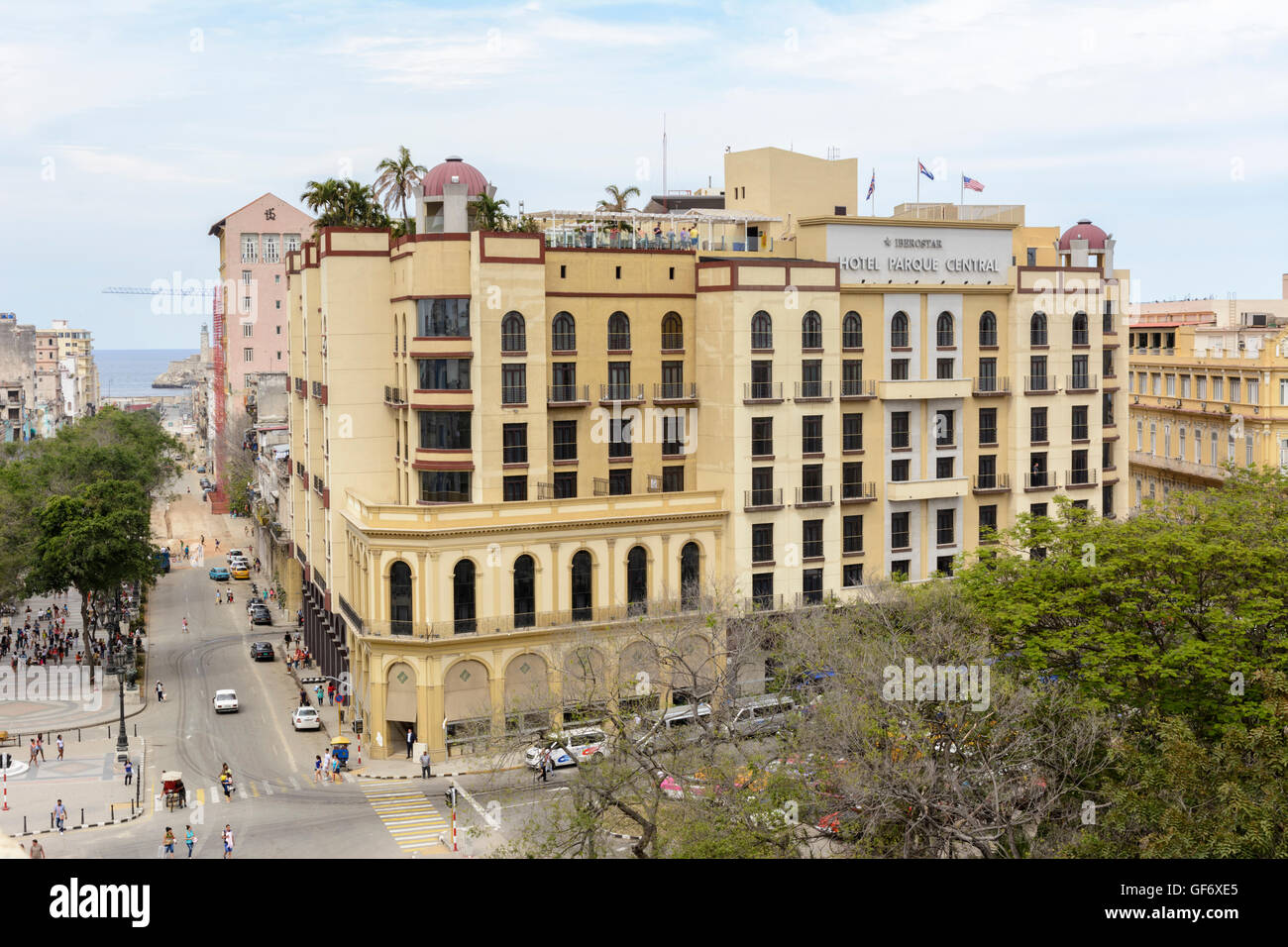 Vista di Hotel Parque Central, l'Avana Vecchia (La Habana Vieja), Cuba Foto Stock