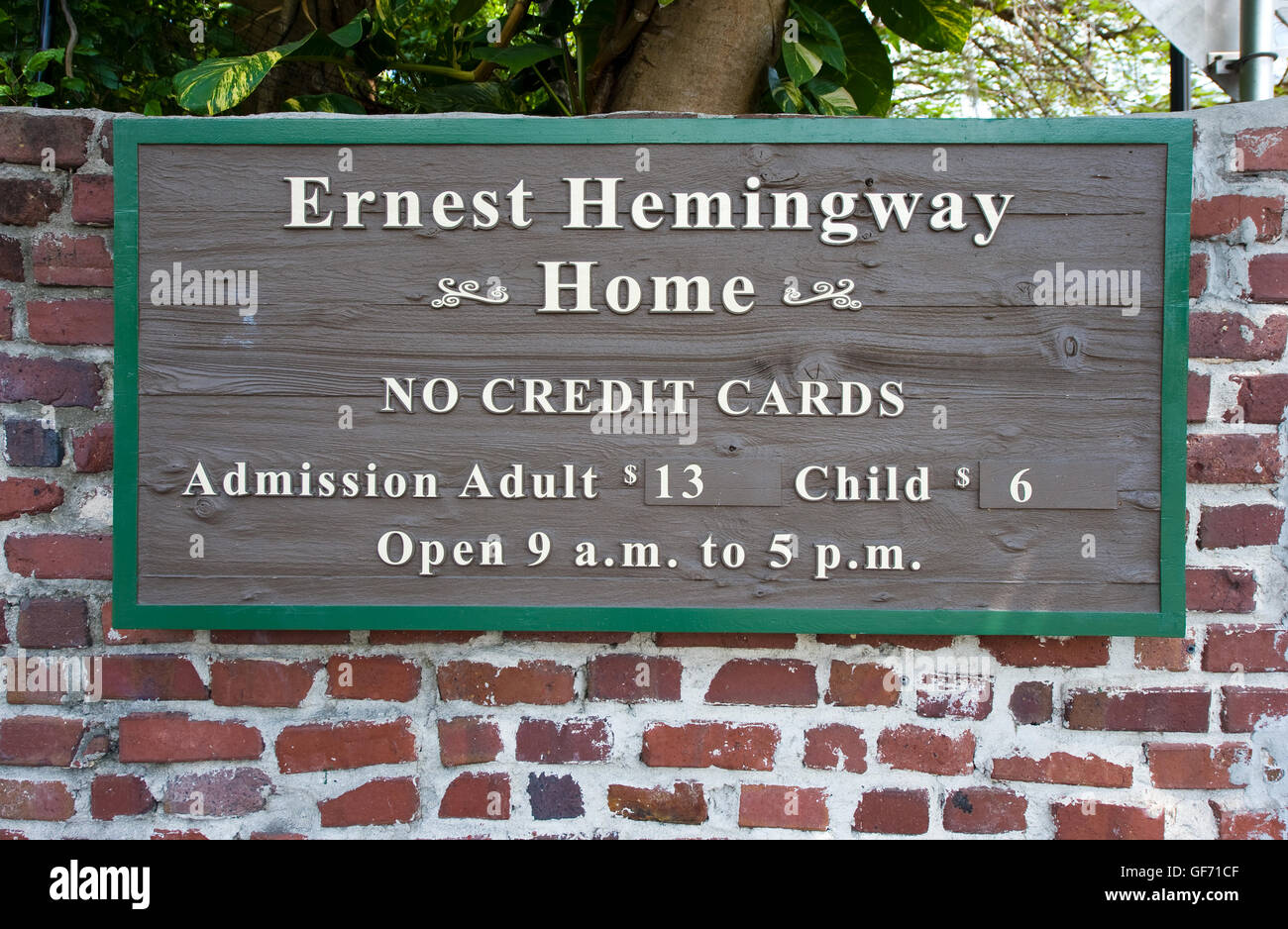 KEY WEST, FLORIDA, Stati Uniti d'America - Maggio 02, 2016: Ingresso della casa di Hemingway a Key West in Florida. Foto Stock