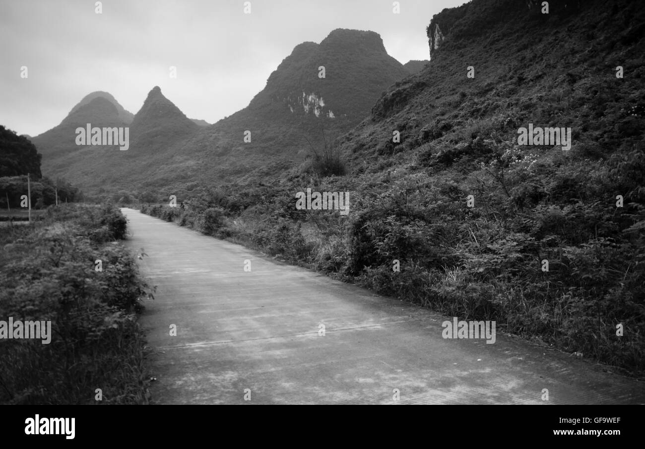 Strada in Yangshuo (Guilin, Cina) Foto Stock