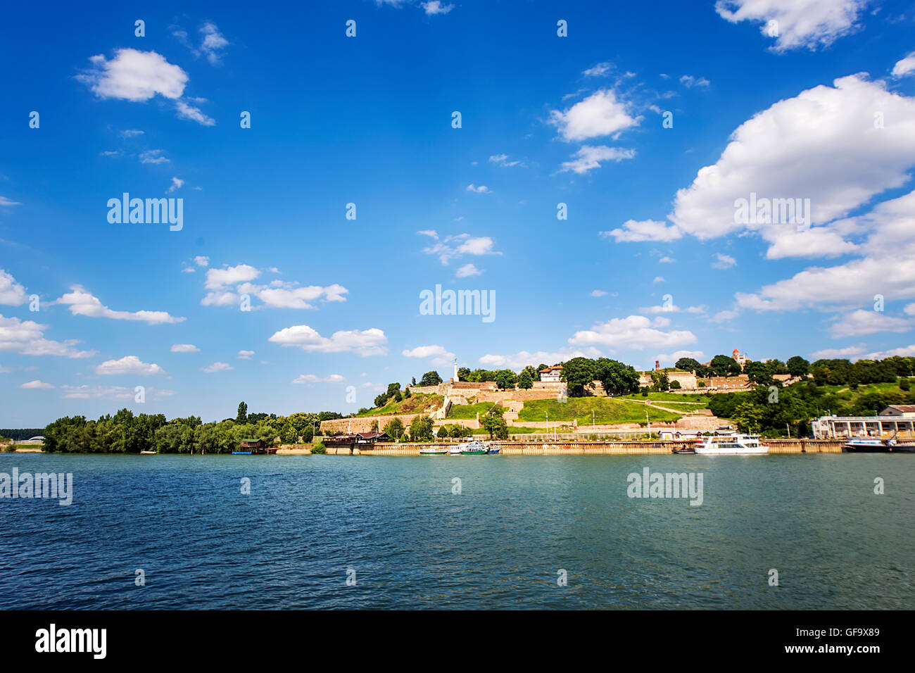 Vista sul fiume Sava a Belgrado in Serbia Foto Stock