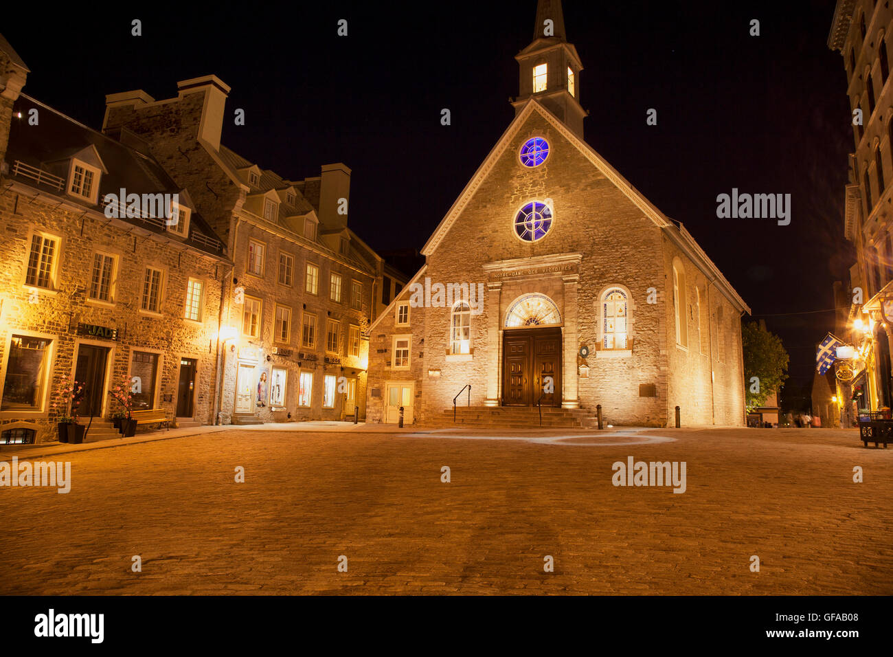 QUEBEC CITY - 24 Maggio 2016: Notre Dame des Victoires è una piccola comunità cattolica chiesa in pietra nella parte inferiore della città di Quebec City. Co Foto Stock