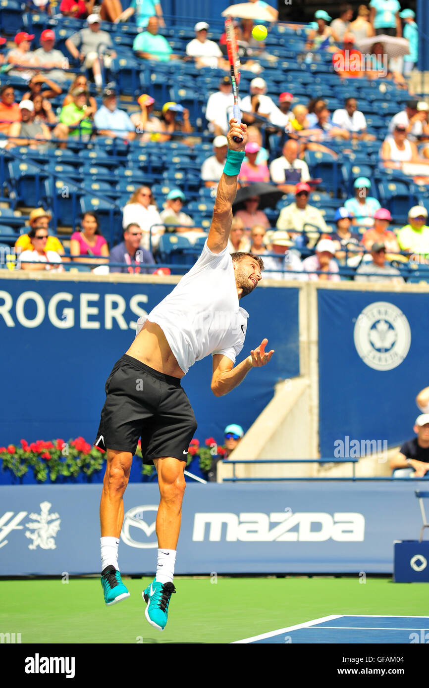 Toronto, Ontario, Canada. Il 29 luglio 2016. Kei Nishikori sconfigge Grigor Dimitrov ai quarti di finale della Rogers Cup di Toronto. Nishikori mondiale il numero 6 ha vinto in tre set e ora andare a giocare a Stan Wawrinka nelle semifinali sabato. Foto Stock