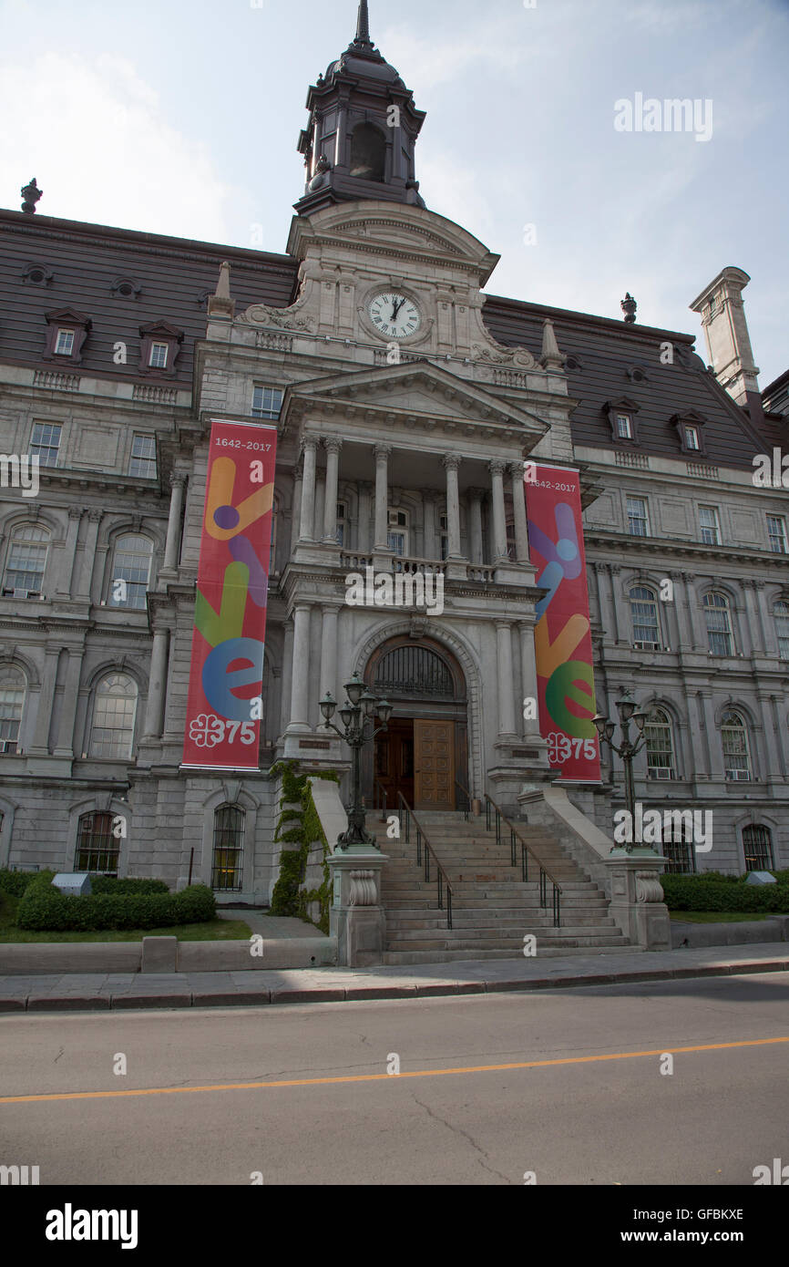 MONTREAL - 27 Maggio 2016: la storia di cinque in Montreal City Hall è la sede del governo locale a Montreal, Quebec, Canada. Foto Stock