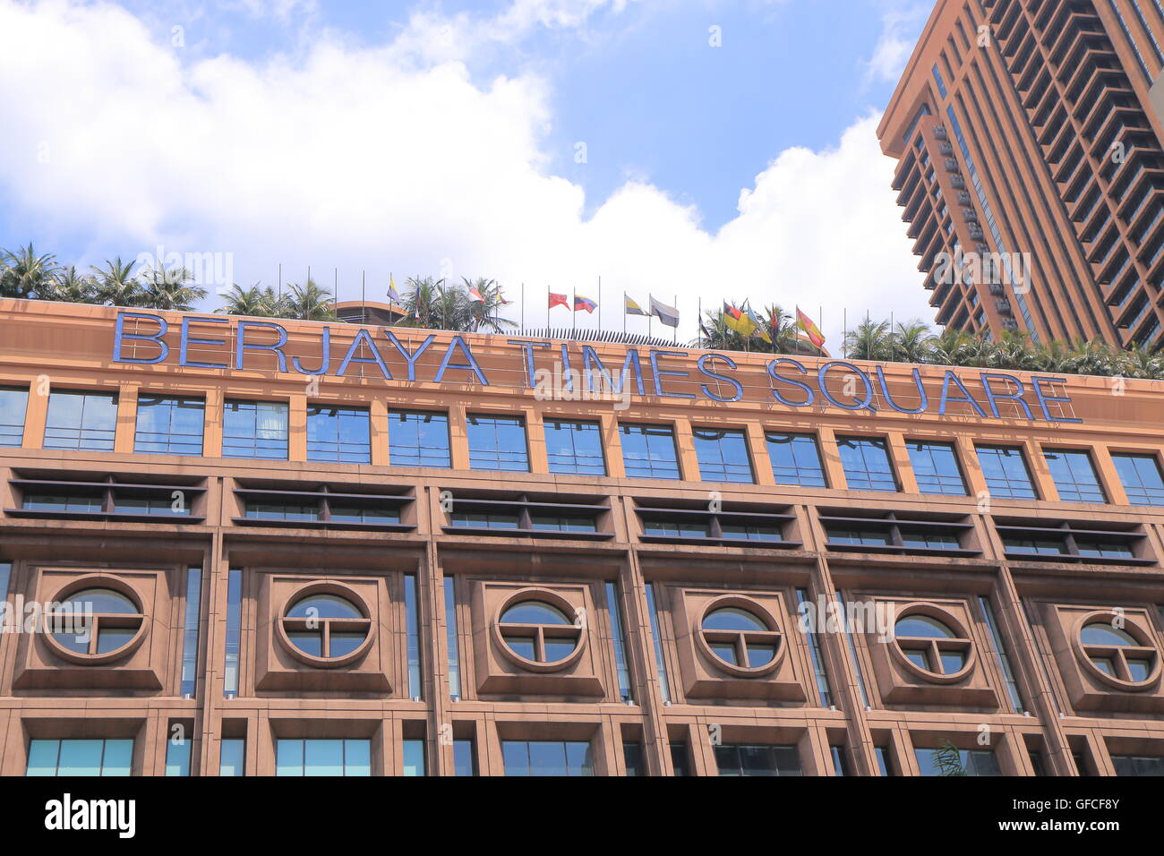 Il Berjaya Times Square department store di Kuala Lumpur in Malesia. Foto Stock