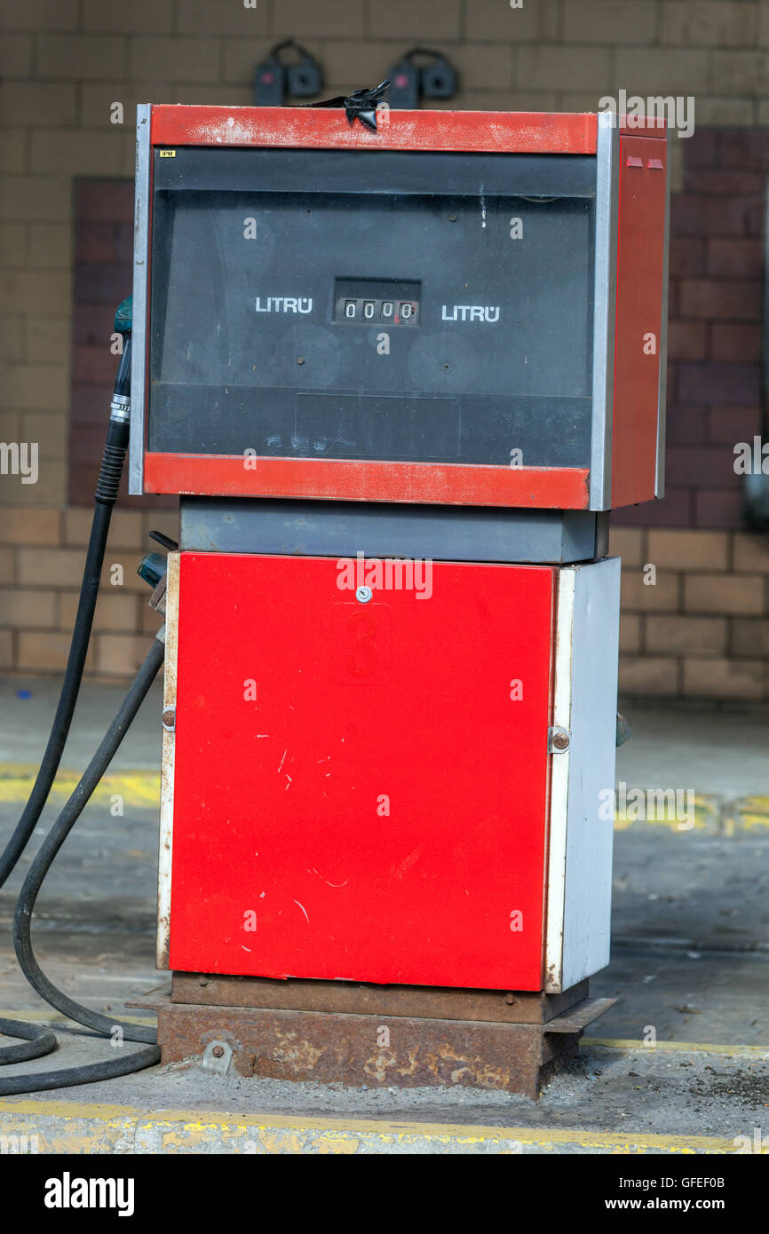 Vecchia pompa di benzina stand Foto Stock
