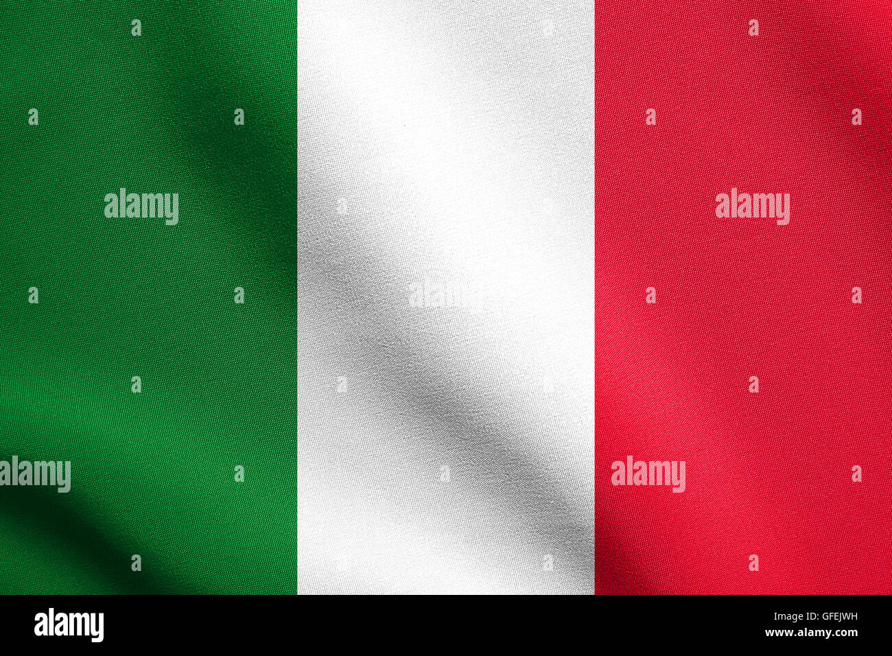 Bandiera dell'Italia sventolare nel vento con tessuto dettagliate texture. Nazionale Italiana di flag. Foto Stock