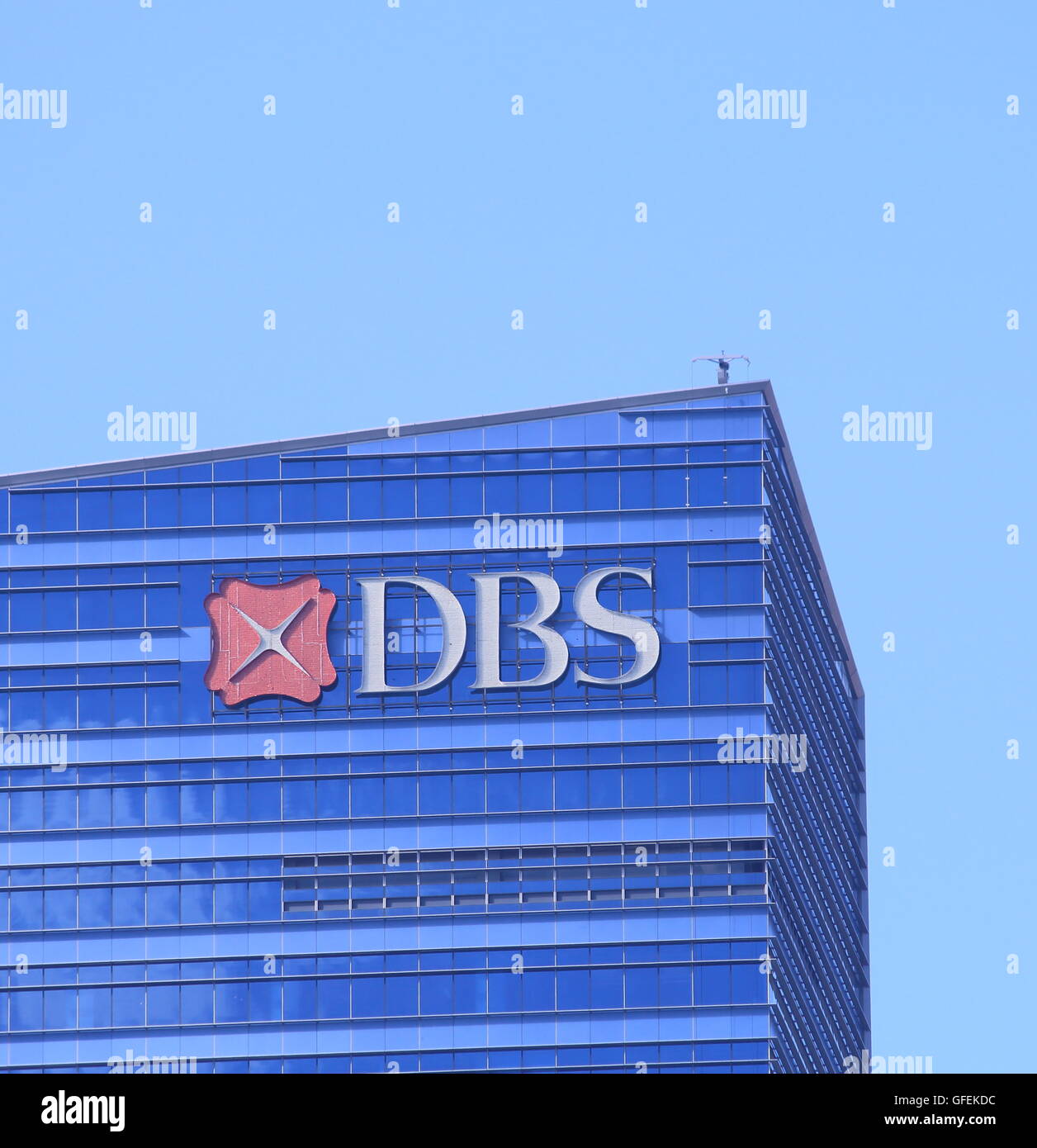 DBS bank Marina Bay centro finanziario istituito dal governo di Singapore ed è la più grande banca del sud-est asiatico. Foto Stock
