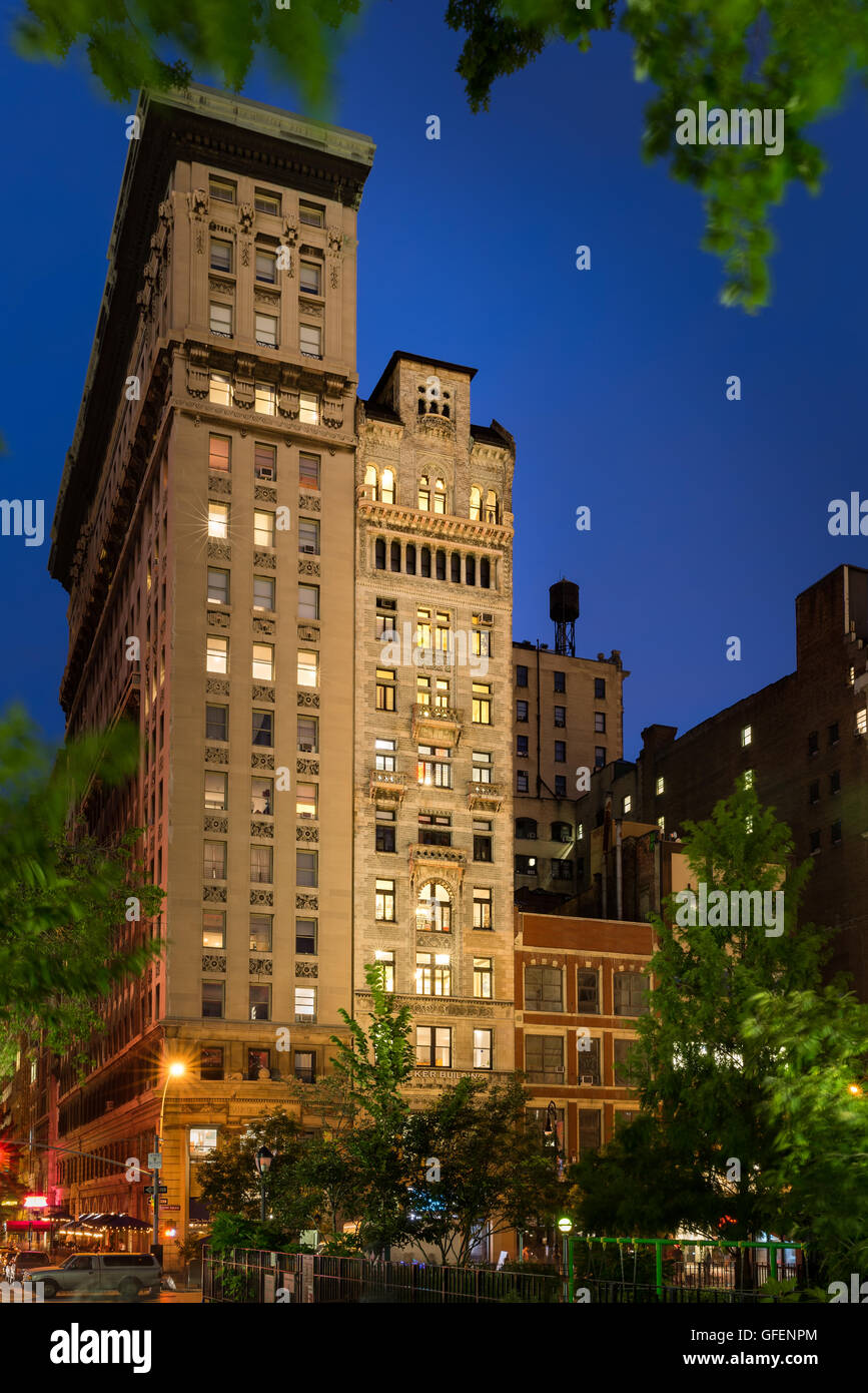 Di sera presto vista del Decker edificio e le sue intricate facciata in cotto, Union Square, Manhattan New York City Foto Stock