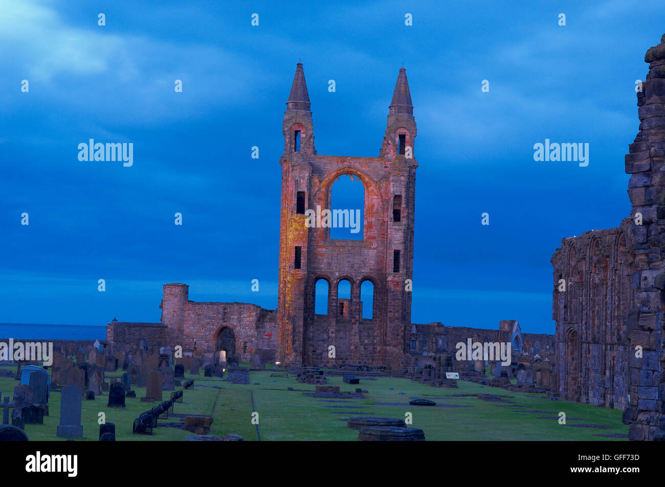 Rovine di St chiesa regole e la cattedrale di St Andrews Fife, Scozia. Foto Stock