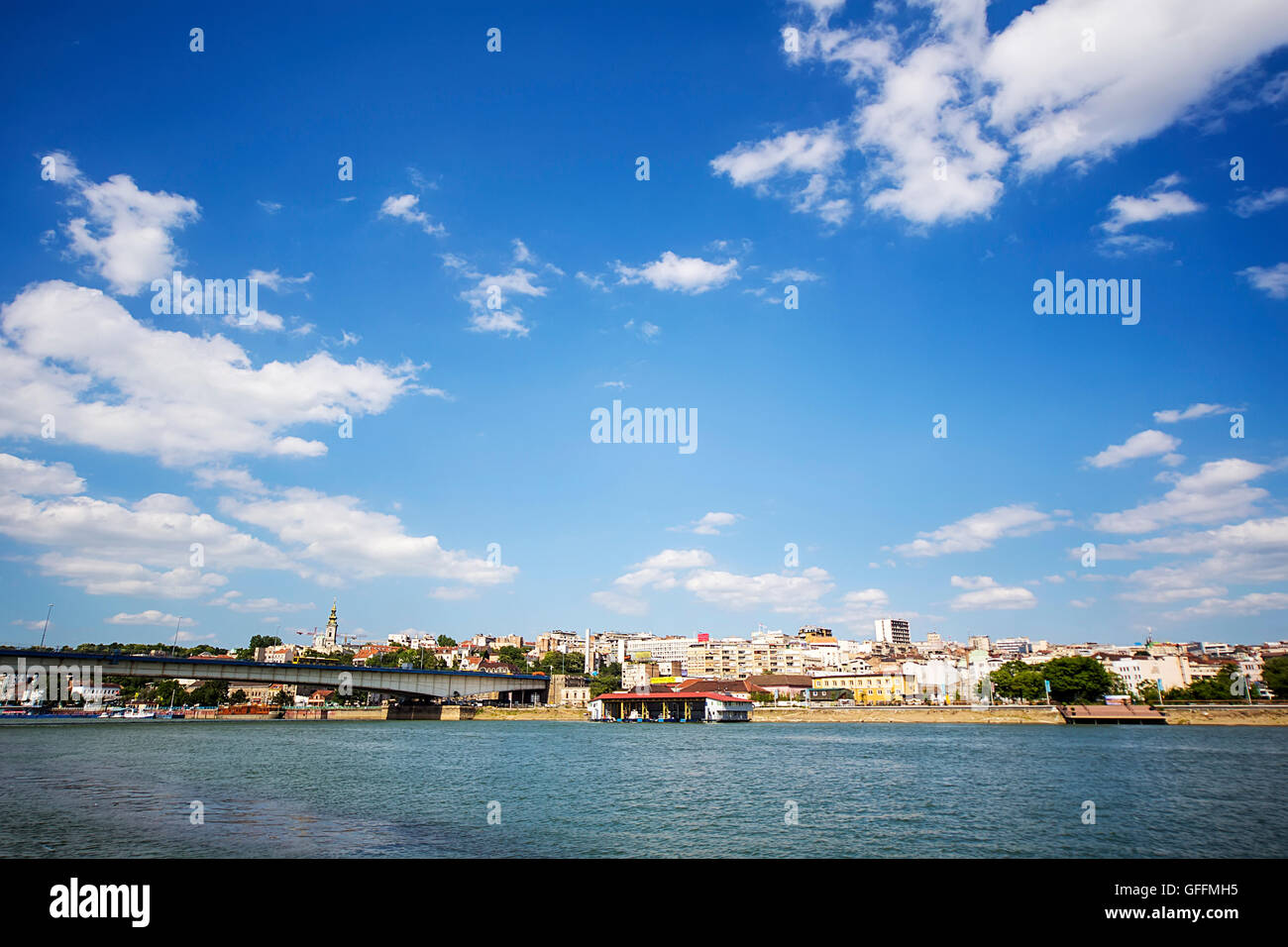 Vista sul fiume Sava a Belgrado in Serbia Foto Stock