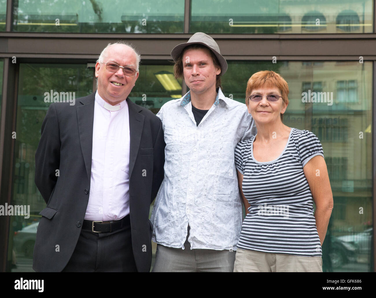 Audizione di estradizione per Lauri amore, 30,che è stata caricata con hacking nelle varie agenzie, compresa la US Army e la Nasa Foto Stock