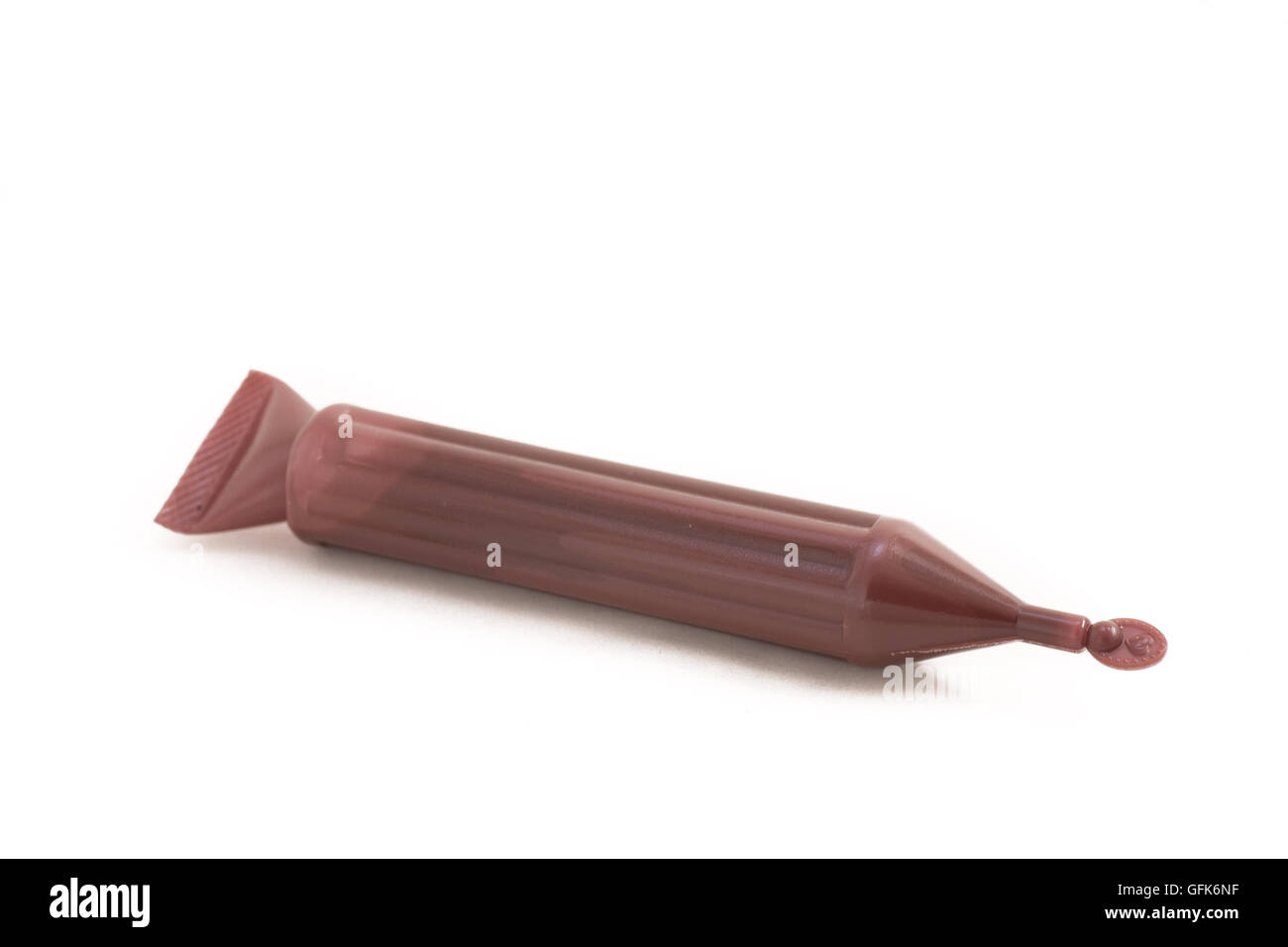 Matita di cioccolato per decorare i cookie su isolati backgrund bianco Foto Stock