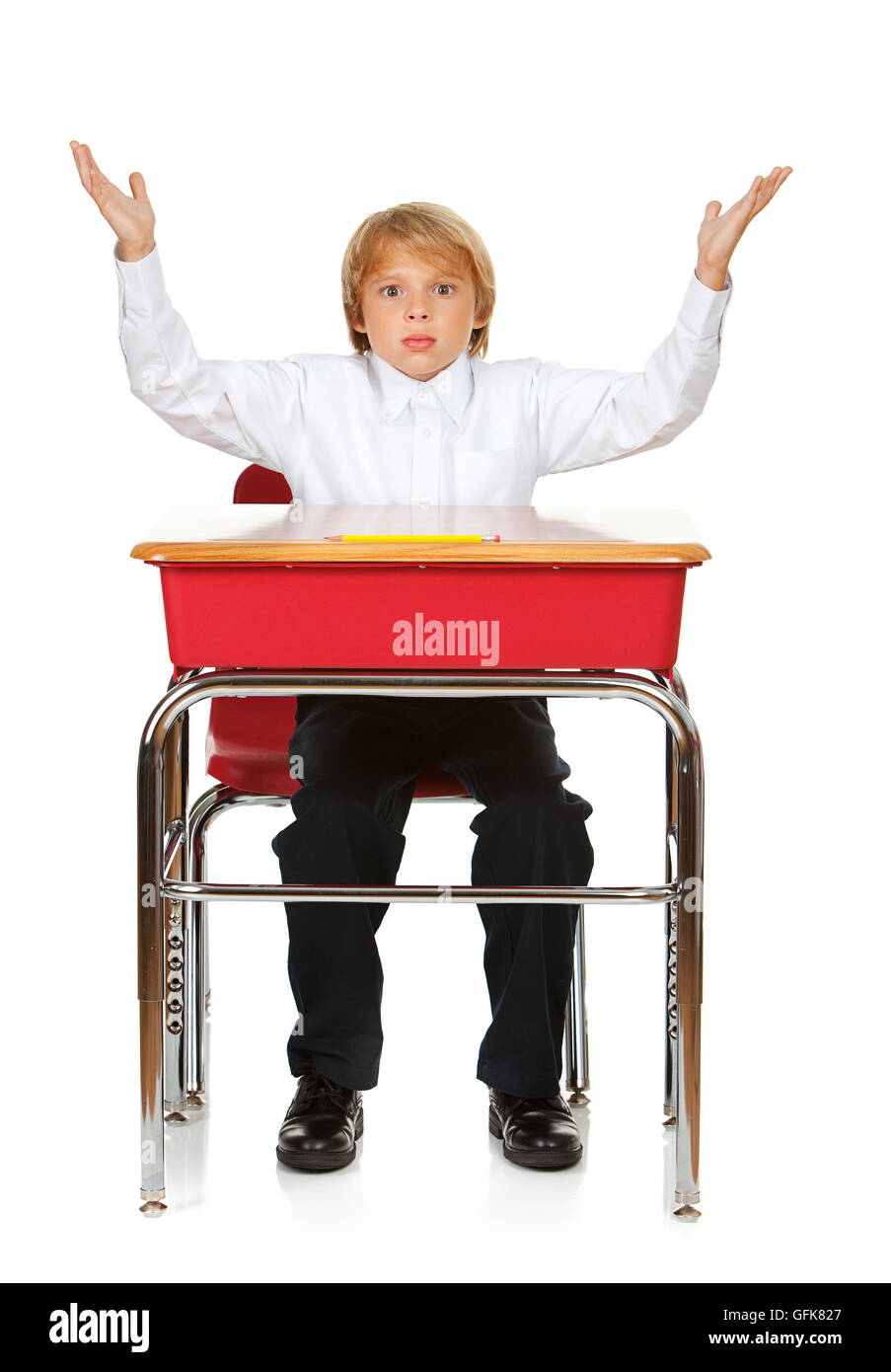 Isolato su bianco serie di un bambino in uniforme dello studente di abbigliamento. Foto Stock