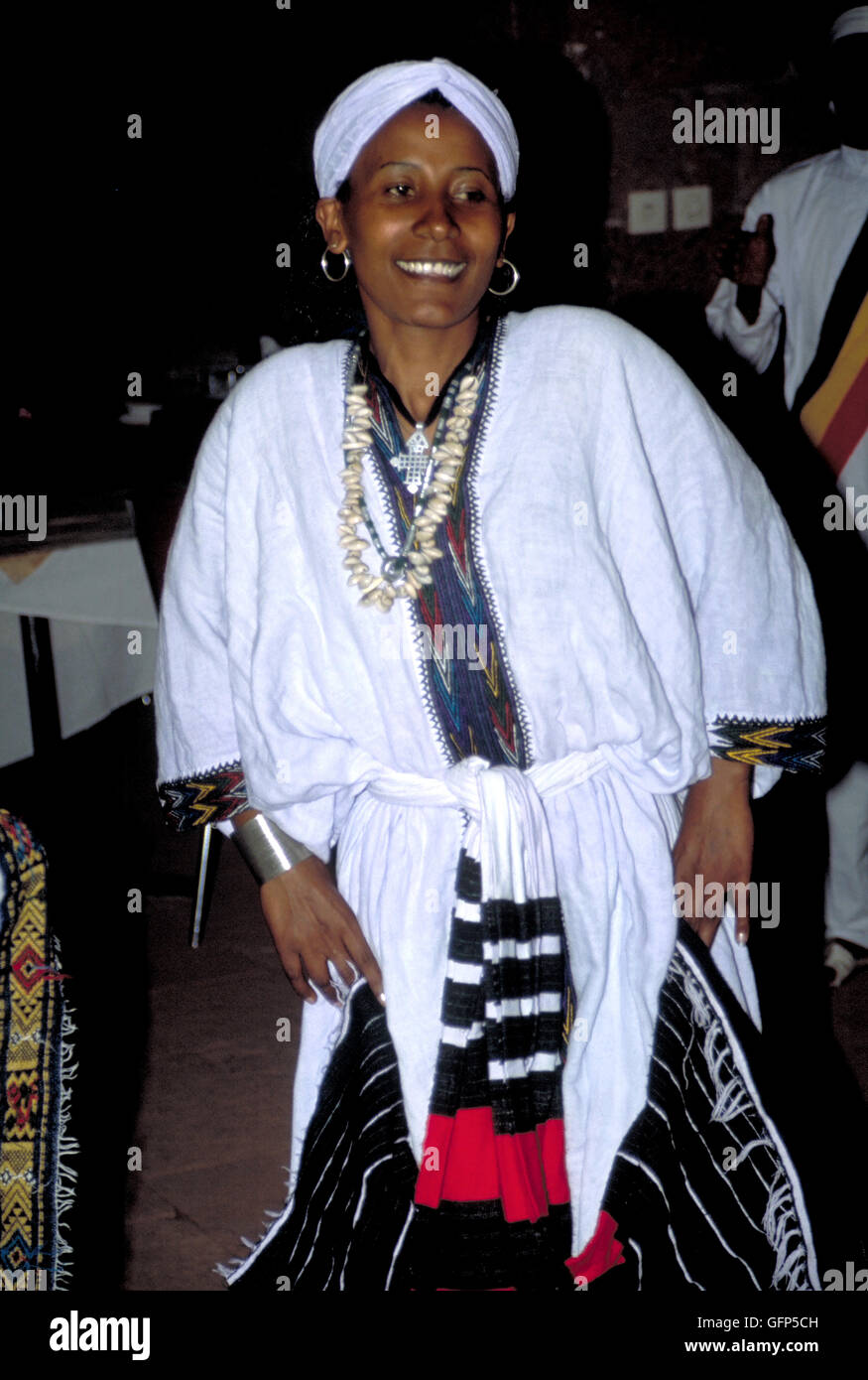 Una manifestazione culturale della tradizionale canzone etiope e danza di Lalibela, Etiopia. Foto Stock