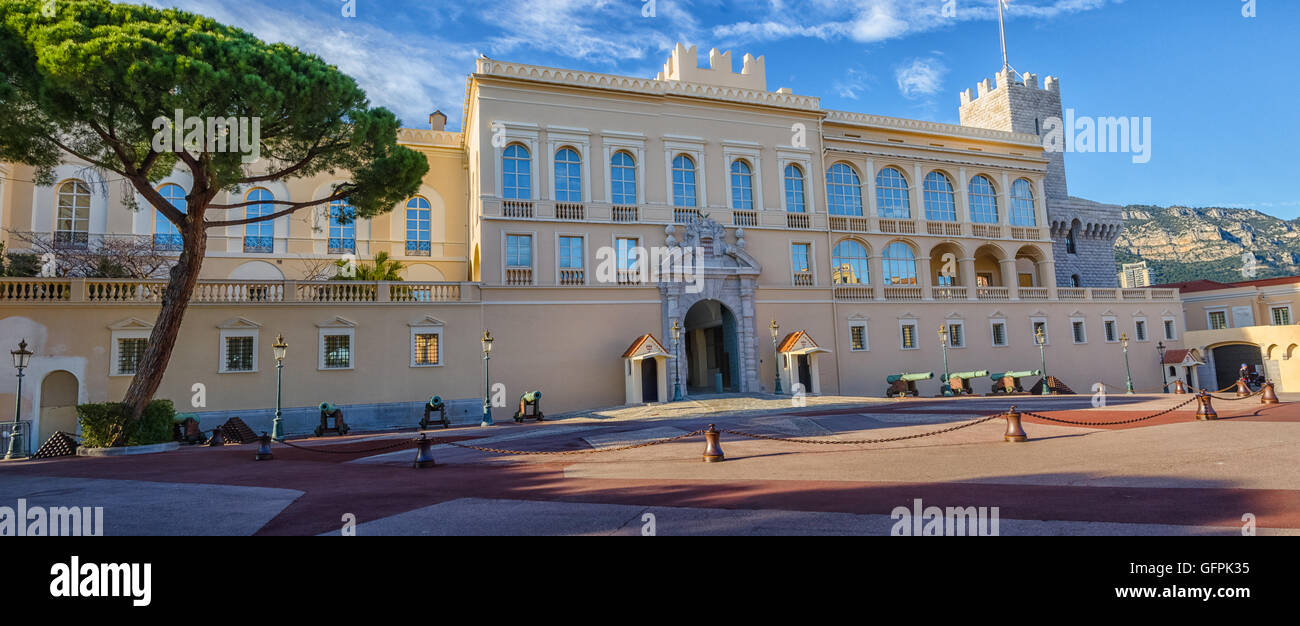 Il principe palace house at Royal cantiere nel Principato di Monaco Foto Stock