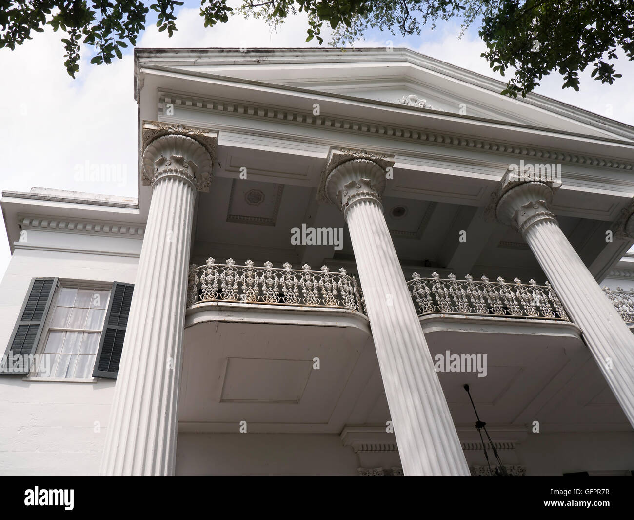 Bella casa anteguerra in Natchez Mississippi negli Stati Uniti. Questo è ora un museo di un tempo ormai andato lungo quando eleganza e ricchezza sono state il tuo passaporto Foto Stock