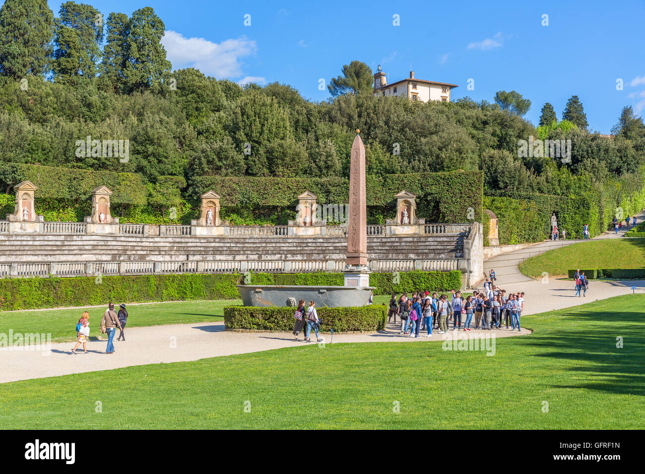 Visitatore nel Giardino di Boboli a anfiteatro Foto Stock