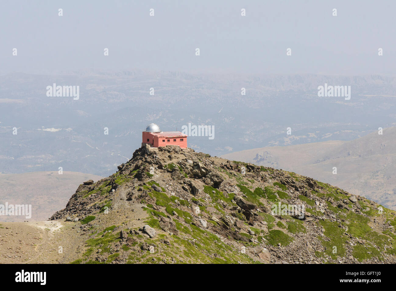 Vecchio e restaurato 1902 Osservatorio Mojon del Trigo, Kyoto telescopio riflettore, Sierra Nevada, Andalusia, Spagna. Foto Stock