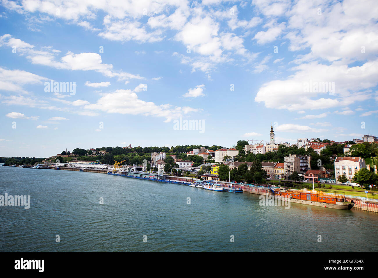 Vista sul fiume Sava a Belgrado in Serbia Foto Stock