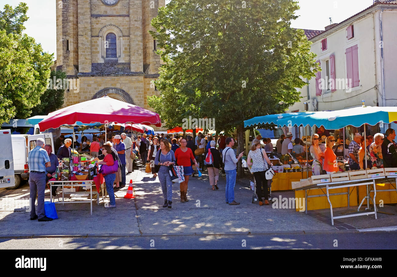 Mercato Prayssac in Le molte regione della Francia Europa Foto Stock