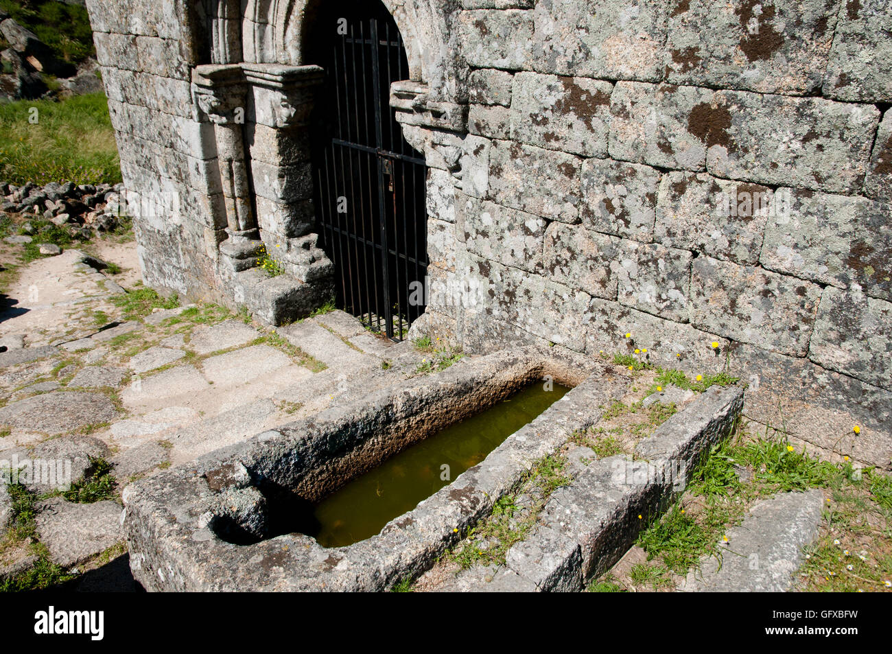 Roccia scolpiti tombe - Monsanto - Portogallo Foto Stock