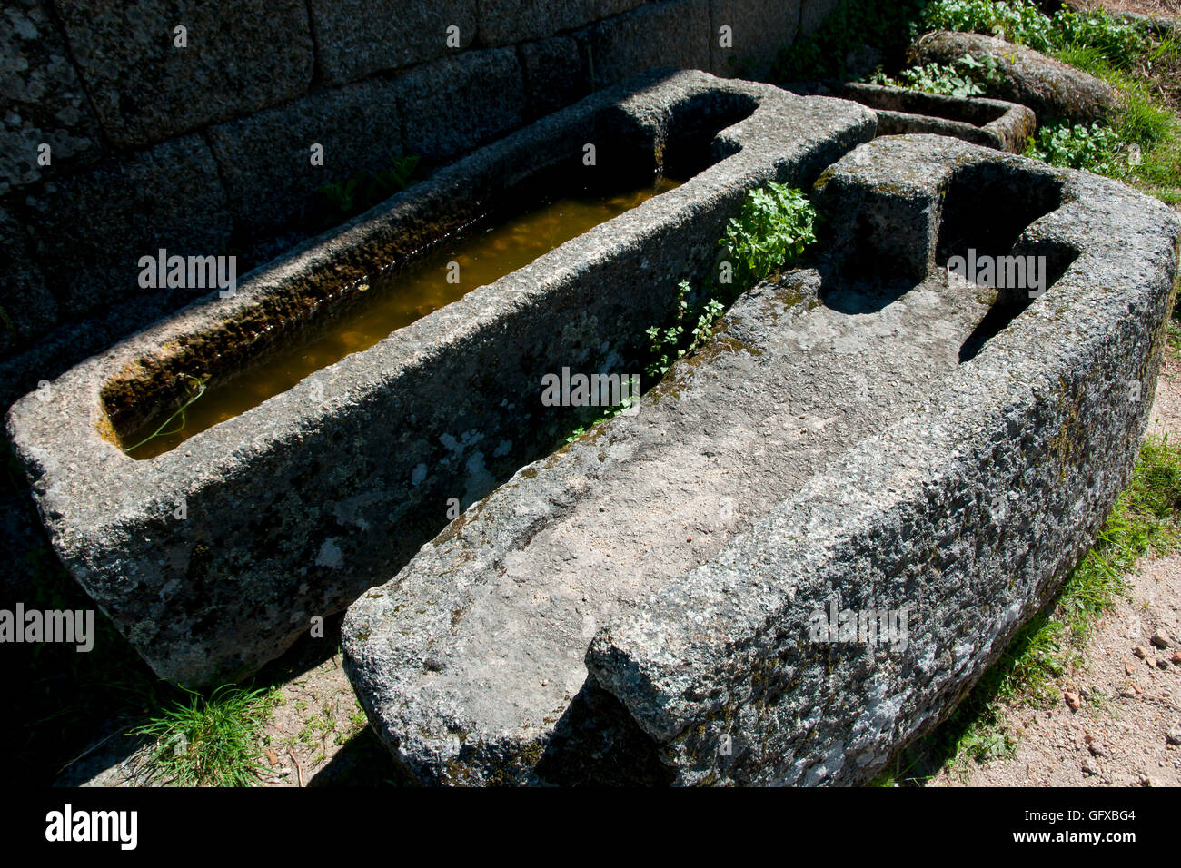 Roccia scolpiti tombe - Monsanto - Portogallo Foto Stock