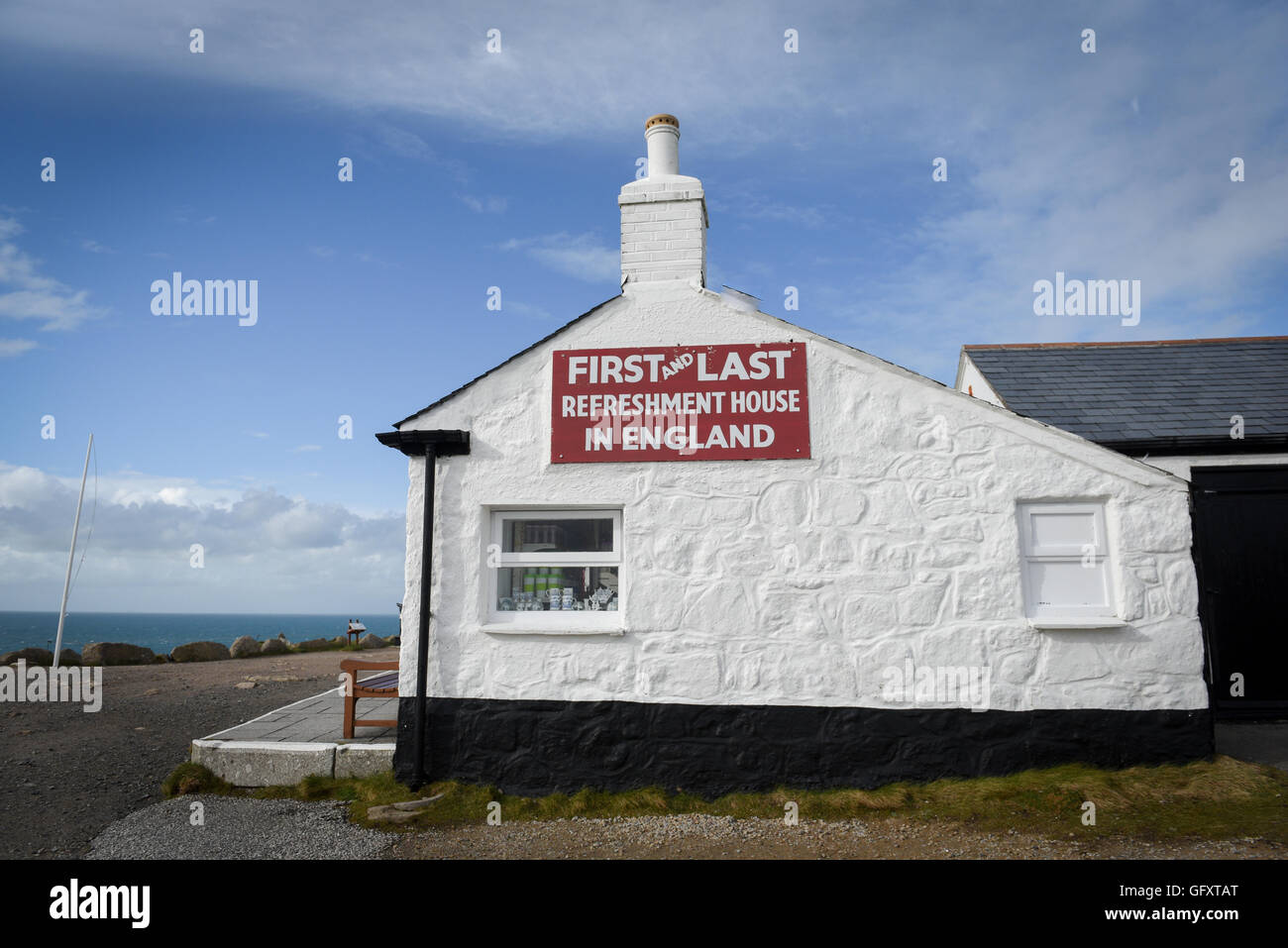 Land's End primo e ultimo ristoro casa in Inghilterra Foto Stock