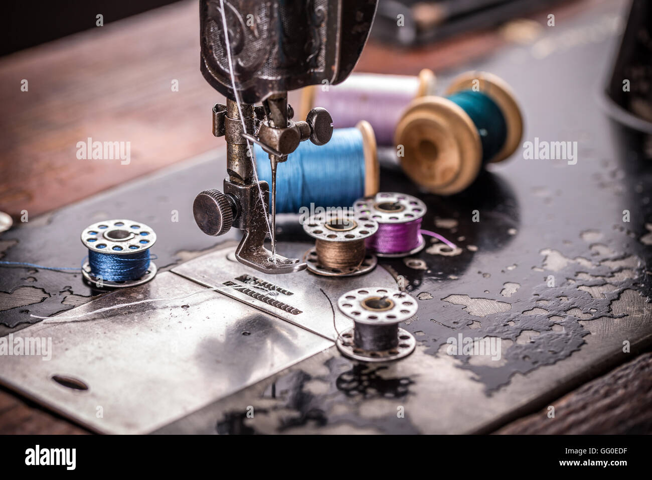 Filo Da Cucire Ricamo Gutermann Mara Col.568 ROSA VIOLETTO - GIORGETTI - Foto 10