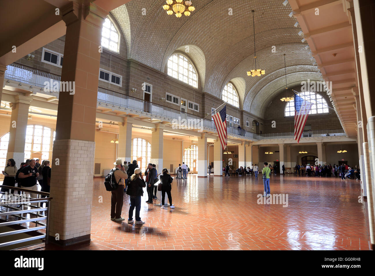 La grande sala di Ellis Island Museo di immigrazione.New York City/New Jersey. Stati Uniti d'America Foto Stock