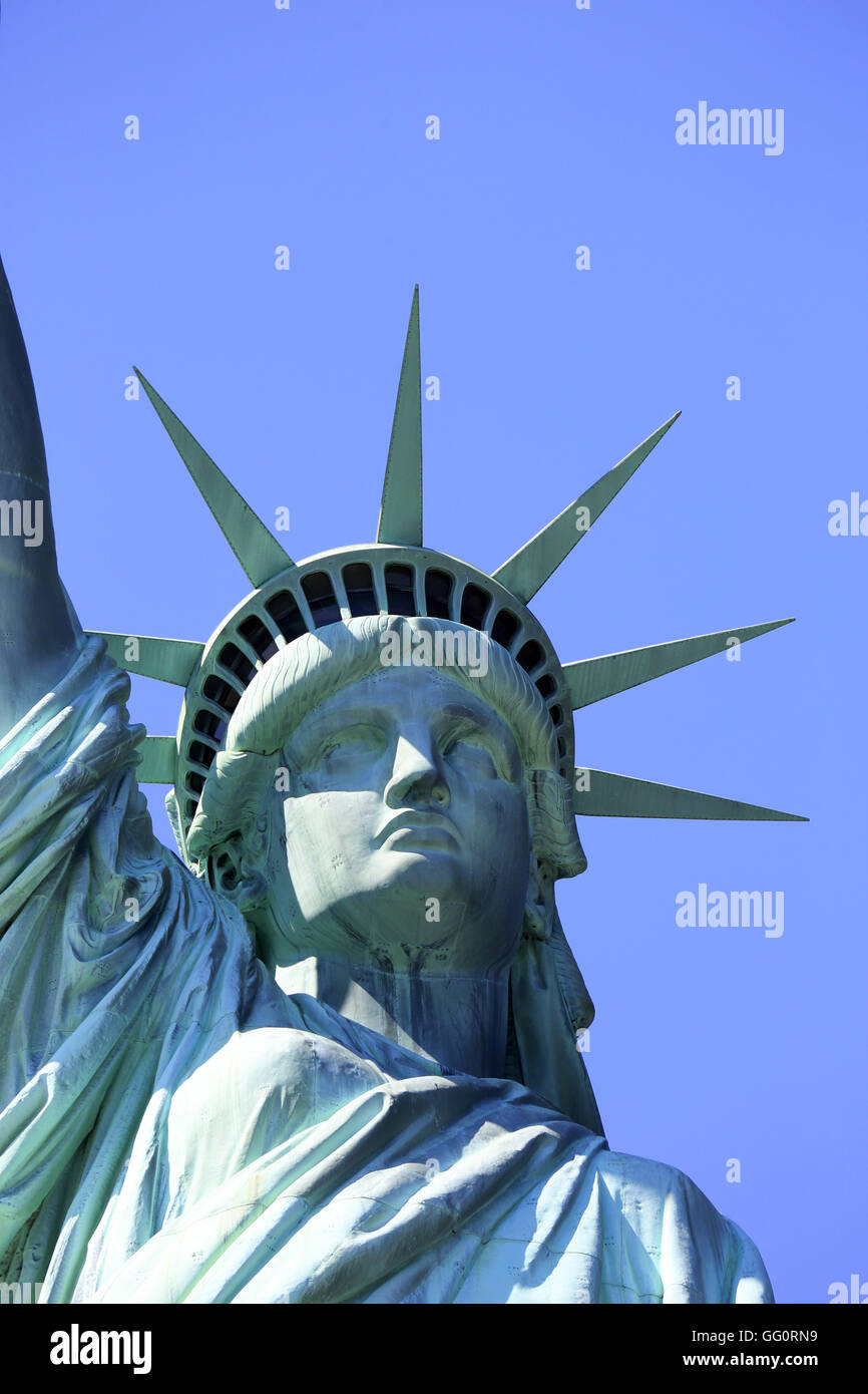 Una chiusa vista della Statua della Libertà. La città di New York New York,USA Foto Stock