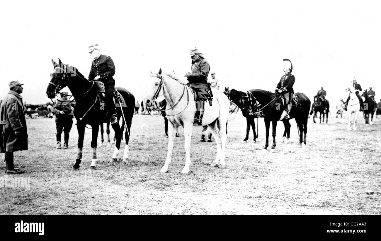 Il comandante in capo Sarrail lasciando il Salonicco camp con il generale Ballard per la Serbia 1915 I Guerra Mondiale di Bruxelles. Musée de l'Armée Foto Stock
