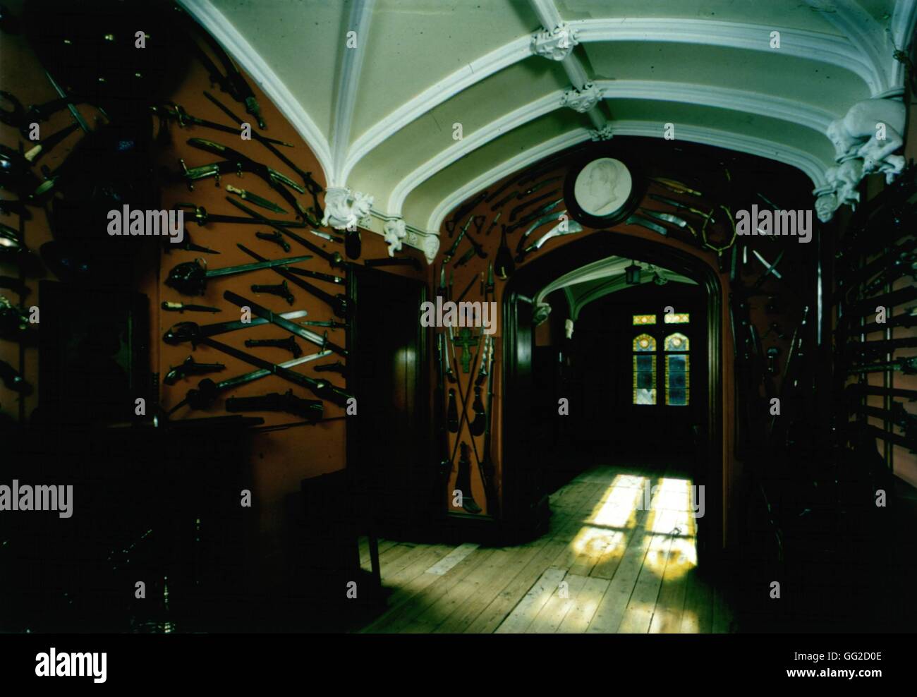 Hall di ingresso e Sir Walter Scott la collezione di armi in Abbotsford, Scozia del XX secolo in Inghilterra Foto Stock Hall di ingresso e Sir Walter Scott la collezione di armi in Abbotsford, Scozia del XX secolo in Inghilterra Foto Stock