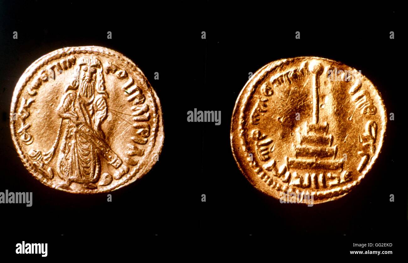 Damas, golden dinar recanti l'effigie di Umayyad califfo Abd al-Malik 685 fino a 705 Siria Parigi. Bibliothèque nationale Foto Stock