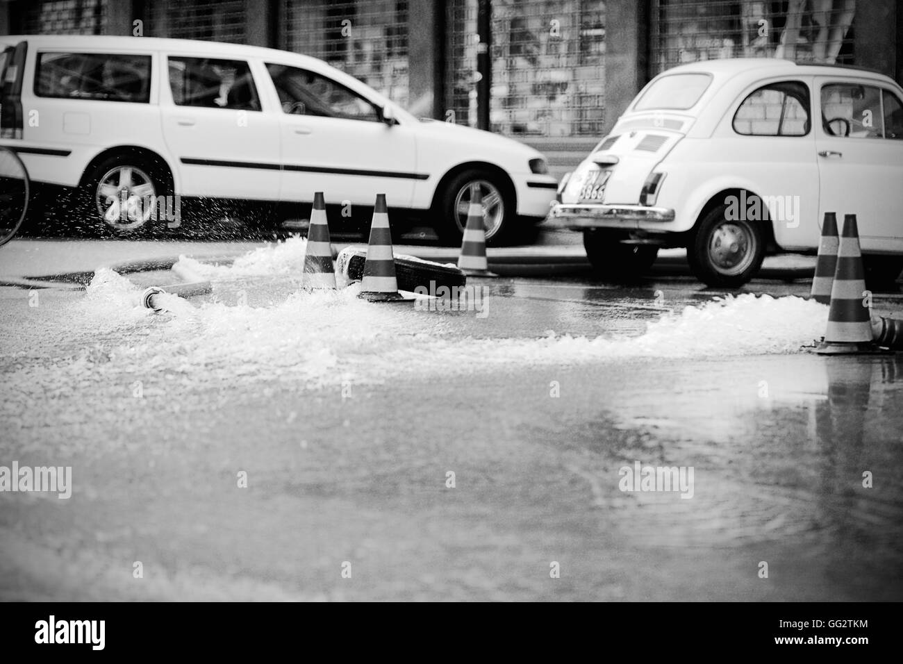Proiettori eccezionali a Pordenone nel novembre 2010 - Pordenone alluvione Novembre 2010 - Massimiliano Scarpa fotografo Foto Stock