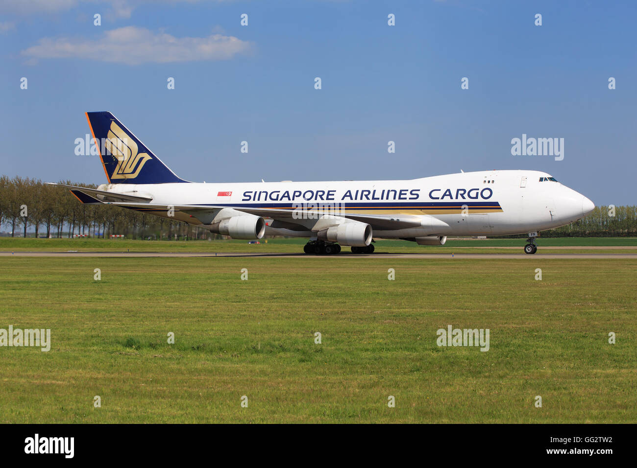 Amsterdam/Netherland Aprile 9, 2016: Boeing 747 dalla compagnia aerea Singaore atterraggio all'Aeroporto di Amsterdam Foto Stock