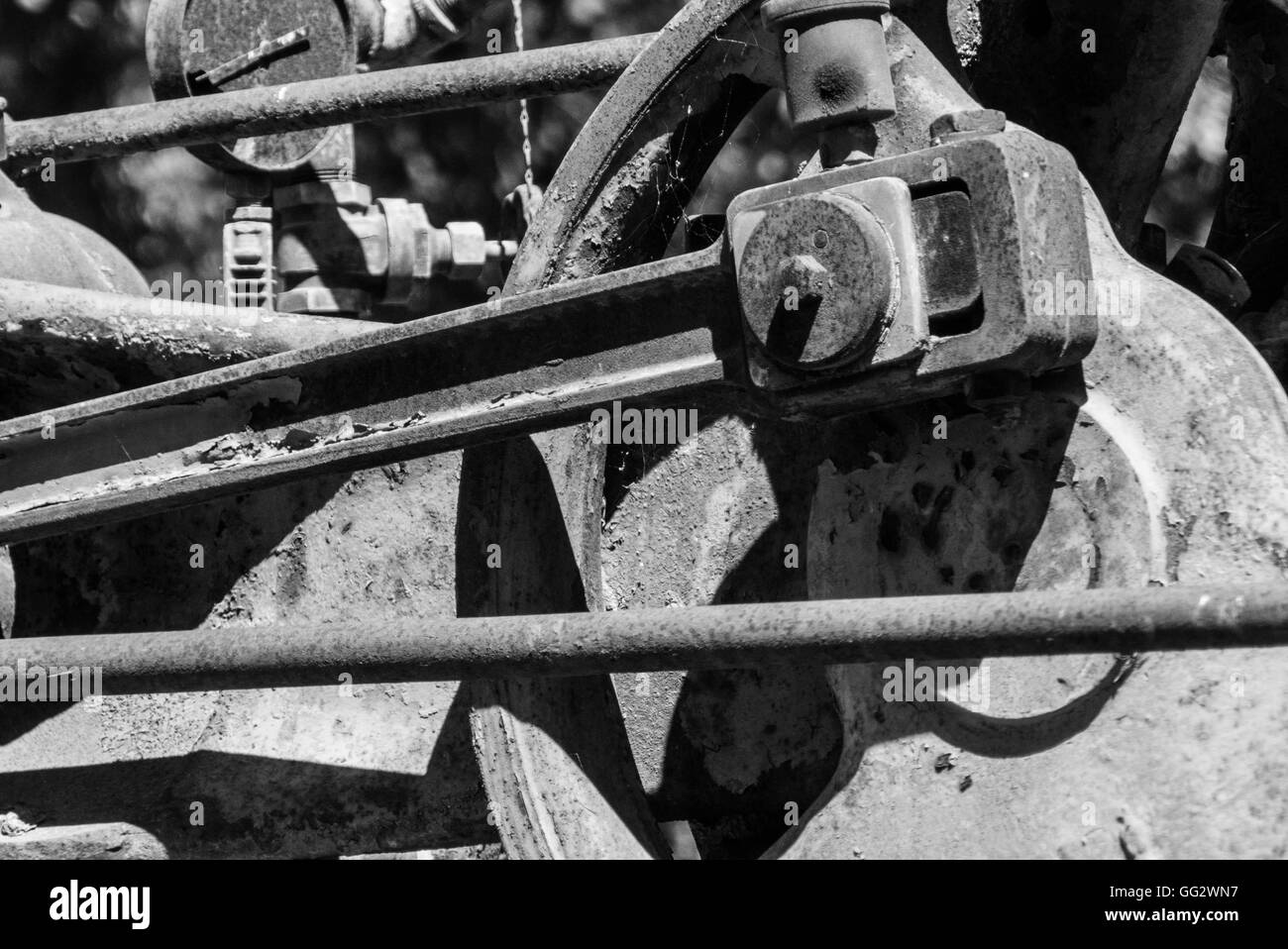 Vintage macchine vecchie,marce,parti di automobili nel cimitero di auto Foto Stock