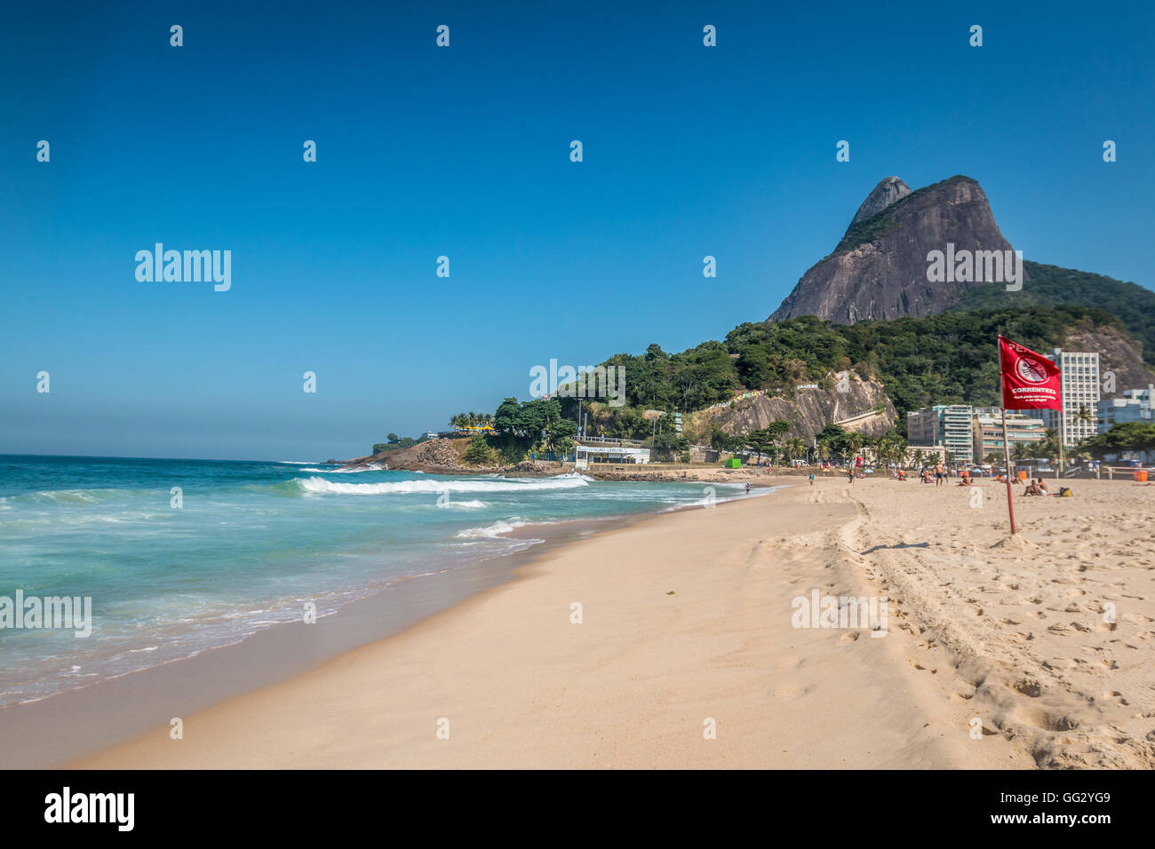 Vista della spiaggia di Ipanema di Rio de Janeiro in Brasile Foto Stock
