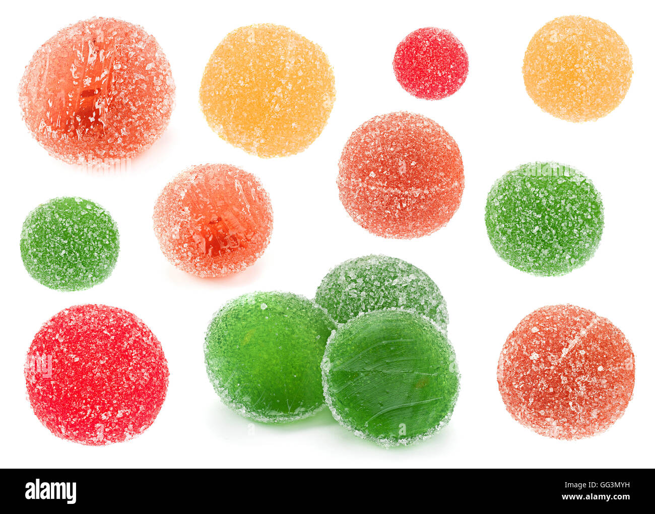 I canditi di round gelatine di frutta raccolta isolati su sfondo bianco Foto Stock