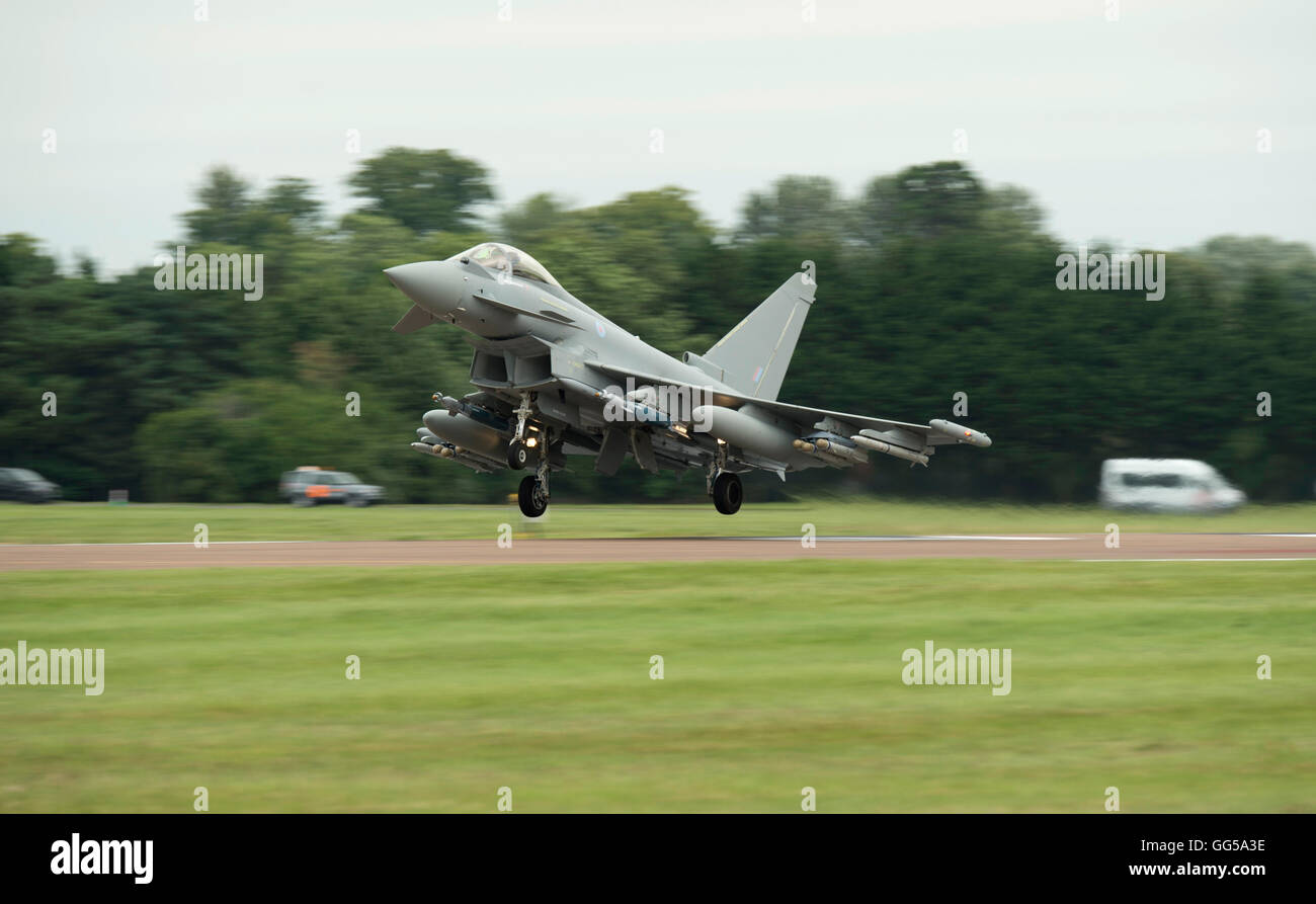 Eurofighter Typhoon FGR4 RAF presso il Royal International Air Tattoo 2016 Foto Stock