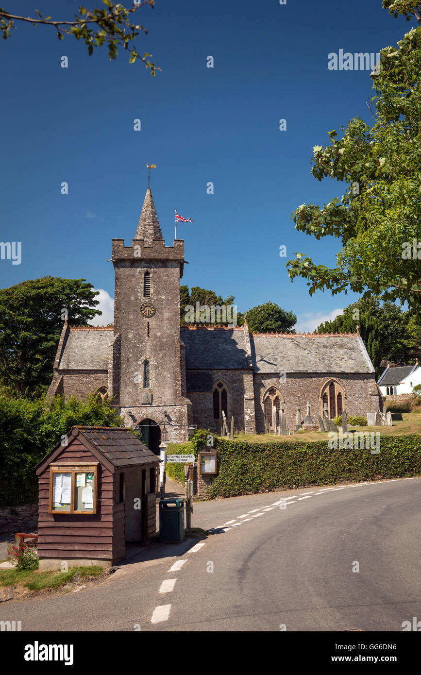 Tutti Hallows la chiesa nel villaggio di Ringmore nel sud prosciutti, Devon, Regno Unito Foto Stock