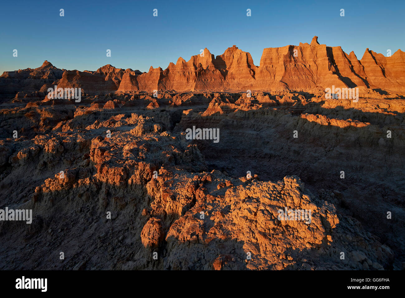 Badlands alla prima luce, Parco nazionale Badlands, Dakota del Sud, Stati Uniti d'America, America del Nord Foto Stock