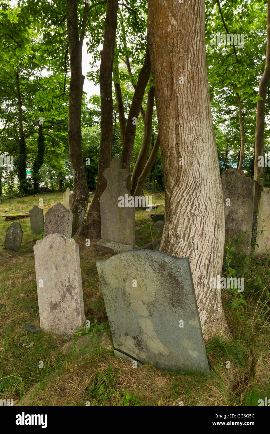 Il cimitero Dissenter a Ponsharden in Cornovaglia Foto Stock