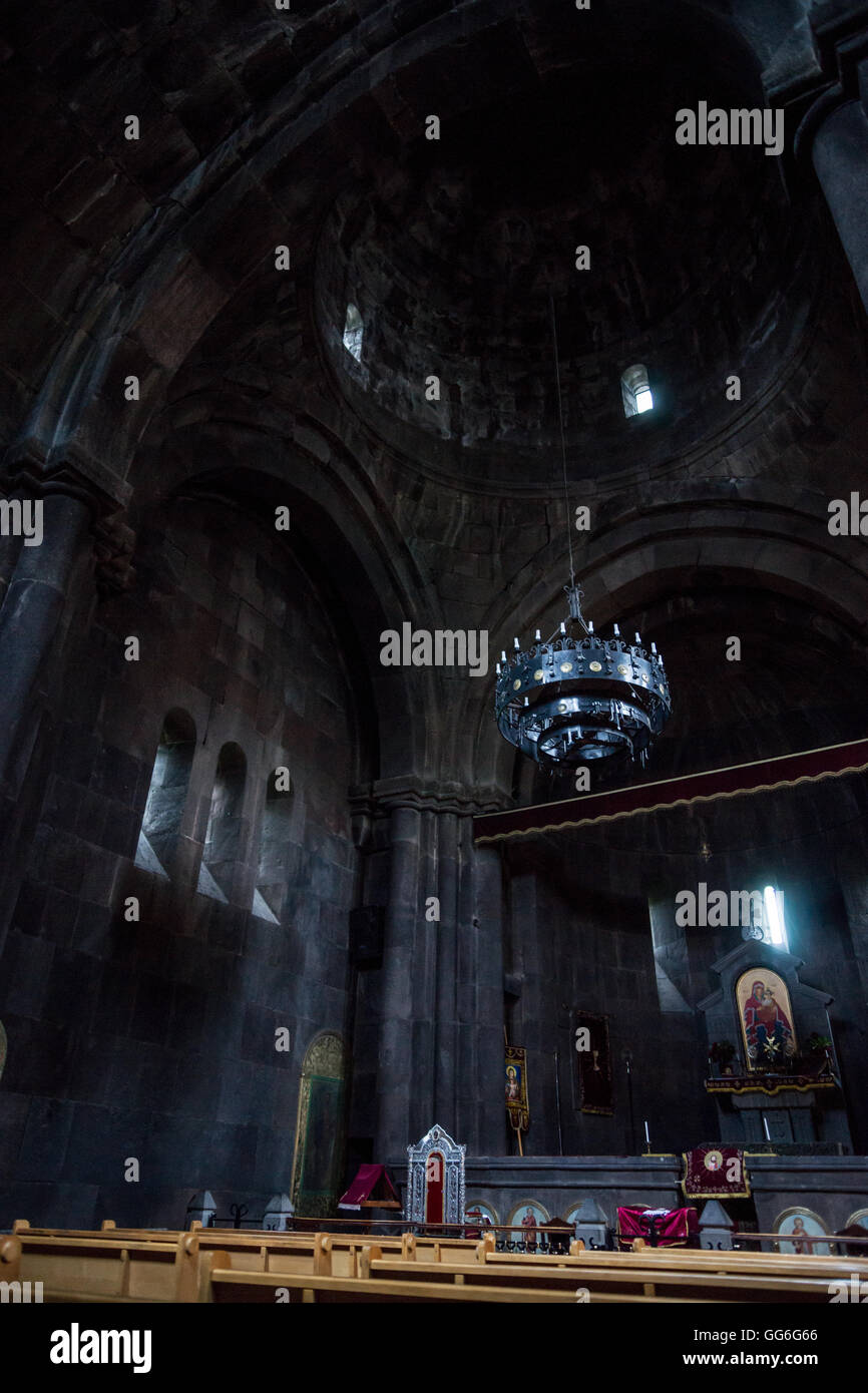 Interno di san Gregorio Illuminatore la chiesa al monastero di Kecharis in Armenia Foto Stock