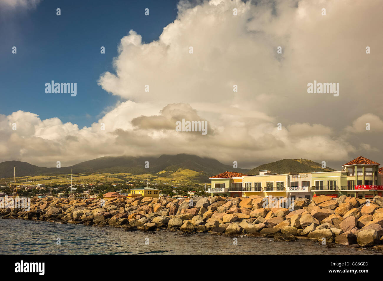 Duty Free Shop sulla Foreshore Basseterra St Kitts West Indies Foto Stock