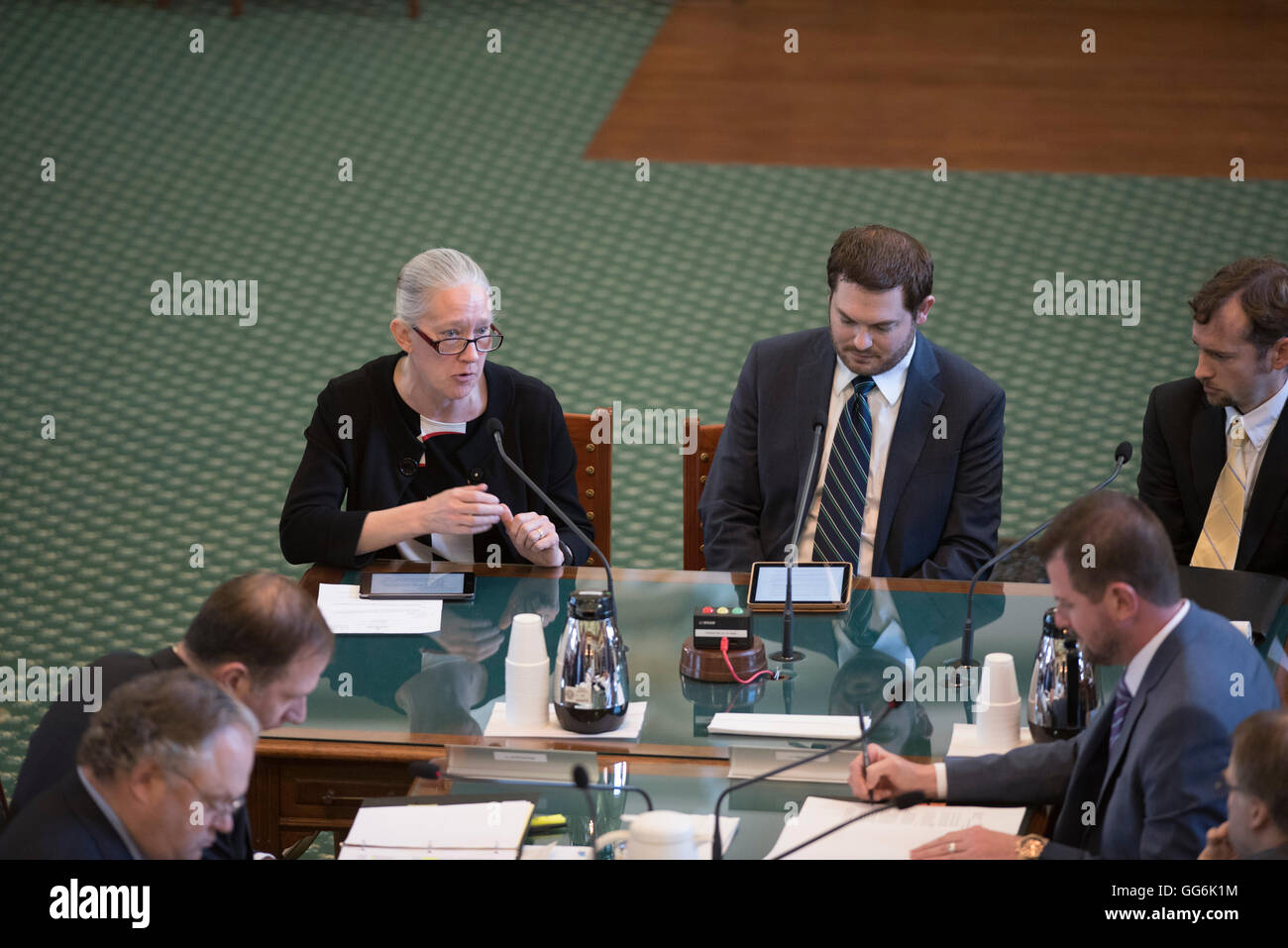 I rappresentanti dalla American Civil Liberties Union deporre in un Texas comitato del Senato in materia di 'religious libertà' bill Foto Stock