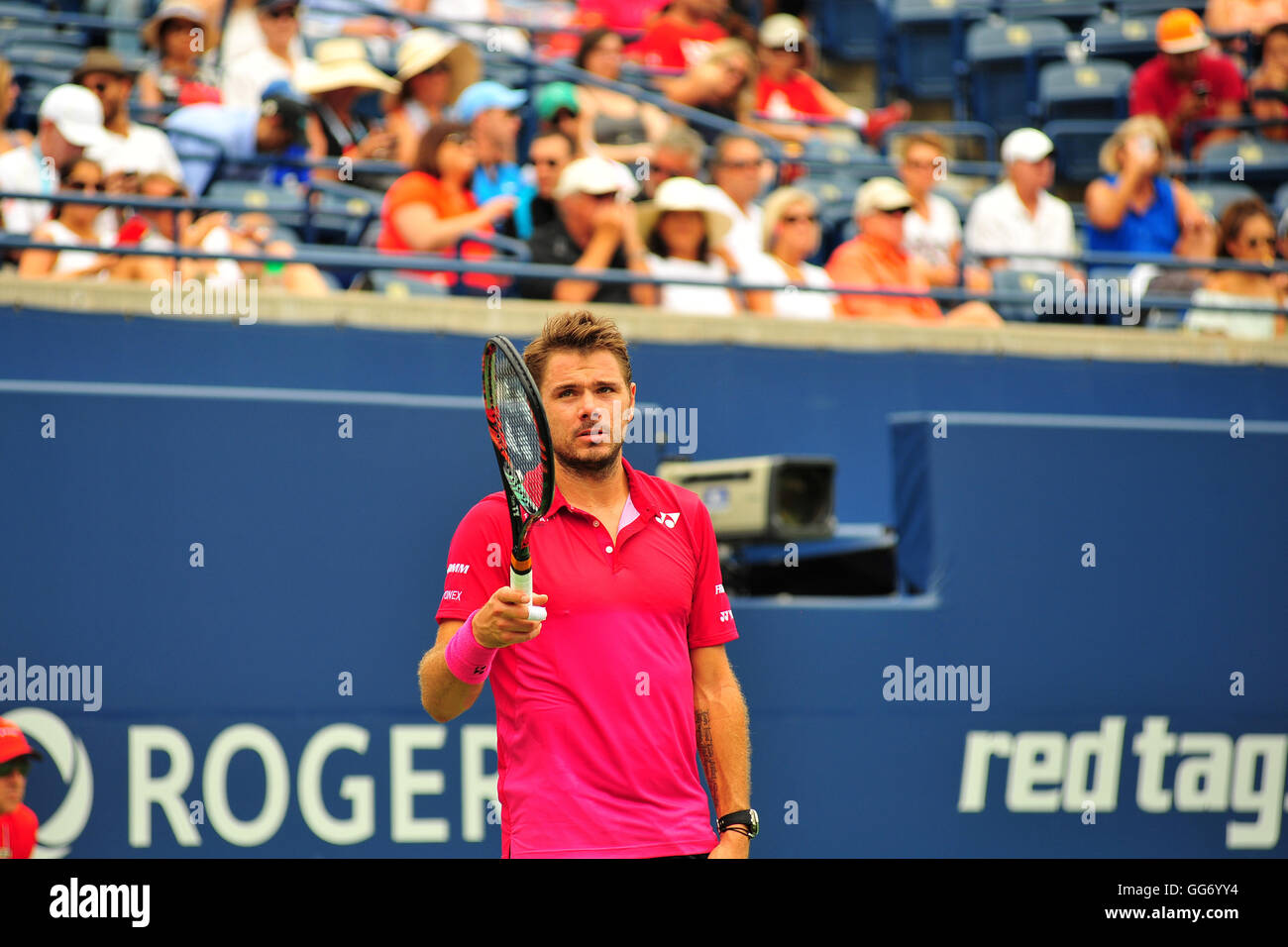 Stan Wawrinka giocando in rosa al 2016 Rogers Cup torneo di tennis si è tenuta a Toronto. Foto Stock